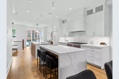 561 East Broadway #561, Boston, MA 02127 - Photo 4