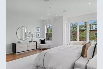 561 East Broadway #561, Boston, MA 02127 - Photo 18