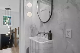 561 E Broadway, Boston, MA 02127 - Photo 14