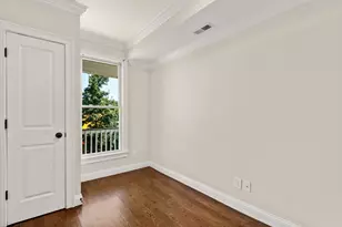 39 W Walnut Park, Boston, MA 02119 - Photo 18