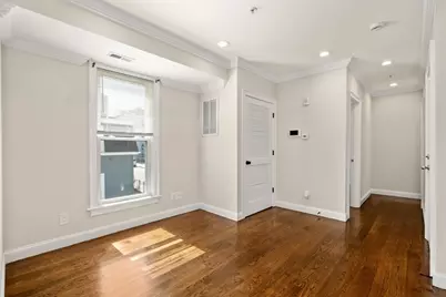 39 W Walnut Park, Boston, MA 02119 - Photo 10