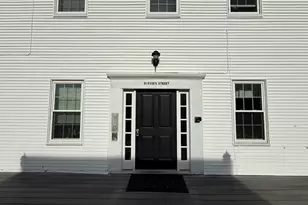 8-10 Essex St, Andover, MA 01810 - Photo 10