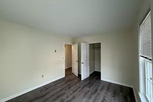 8-10 Essex St, Andover, MA 01810 - Photo 6