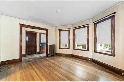 42 Belmont St, Somerville, MA 02143 - Photo 2