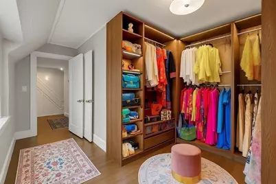 1125 W Roxbury Pkwy, Brookline, MA 02467 - Photo 24