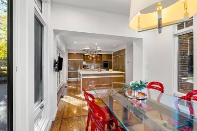 1125 W Roxbury Pkwy, Brookline, MA 02467 - Photo 20