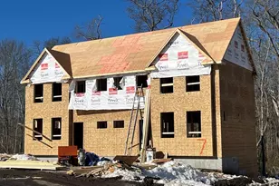 1 Cedarbrook, Swansea, MA 02777 - Photo 2