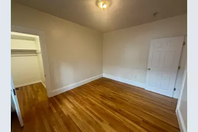 19 Banks St #1, Somerville, MA 02144 - Photo 12