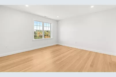 14 Liana Street, Woburn, MA 01801 - Photo 28