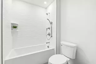 14 Liana St, Woburn, MA 01801 - Photo 22