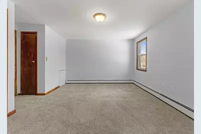 91 Maplewood Ave, Marlborough, MA 01752 - Photo 14