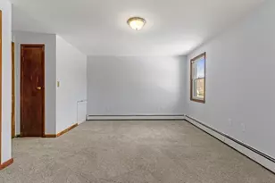 91 Maplewood Ave, Marlborough, MA 01752 - Photo 14