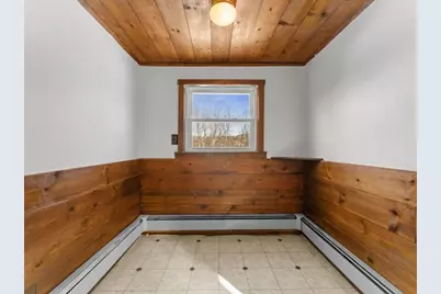 91 Maplewood Ave, Marlborough, MA 01752 - Photo 10