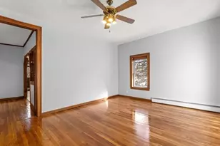 91 Maplewood Ave, Marlborough, MA 01752 - Photo 2