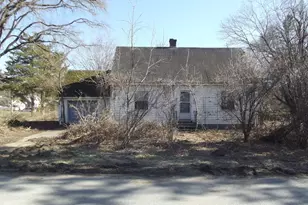 3 Rennie St, Lunenburg, MA 01462 - Photo 1