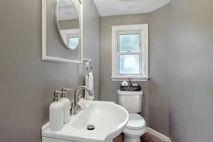 229 Mill St, Randolph, MA 02368 - Photo 6