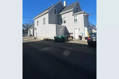 431-433 Chatham, Lynn, MA 01902 - Photo 4