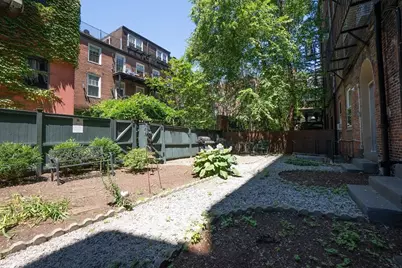 65 Hancock Street #1R, Boston, MA 02114 - Photo 8