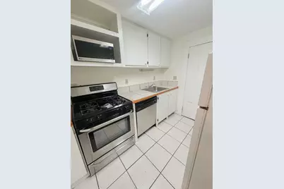 65 Hancock Street #1R, Boston, MA 02114 - Photo 6