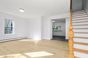 27 Ladd St, Watertown, MA 02472 - Photo 4