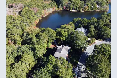 42 Fells Pond Rd, Mashpee, MA 02649 - Photo 30