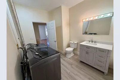 29 Astoria St #1, Boston, MA 02126 - Photo 12