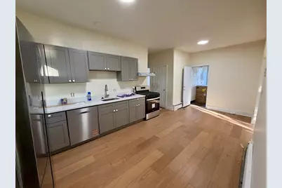 29 Astoria St #3, Boston, MA 02126 - Photo 2