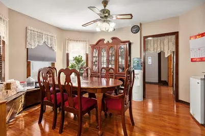 8 Wilmont St, Springfield, MA 01108 - Photo 8