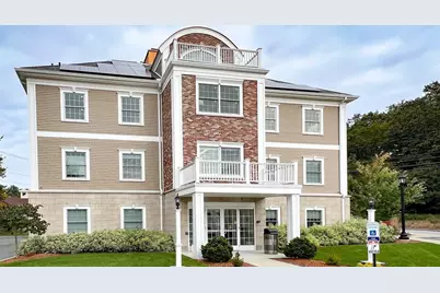 131 Cambridge St #A, Burlington, MA 01803 - Photo 4