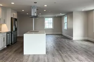 131 Cambridge St, Burlington, MA 01803 - Photo 6