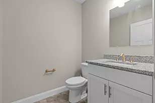 7 Gorham 10, Chelmsford, MA 01824 - Photo 4