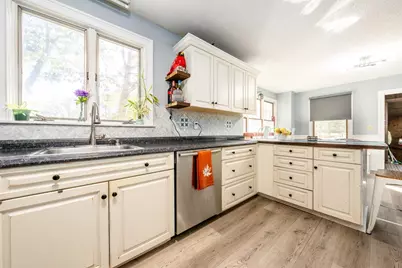 8 W Crossfield Road, Sandwich, MA 02644 - Photo 8