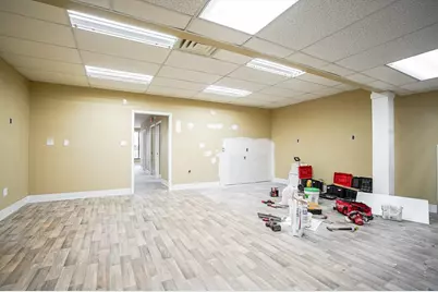 745 Memorial Ave, West Springfield, MA 01089 - Photo 10