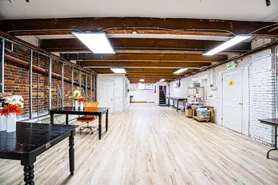 130B Lincoln St, Boston, MA 02111 - Photo 12