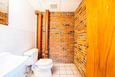 130B Lincoln St, Boston, MA 02111 - Photo 16