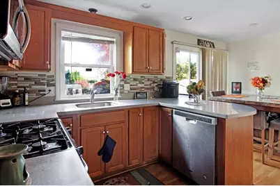 26 Moreland Ave #28, Dedham, MA 02026 - Photo 4