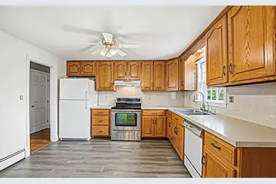 45 Daytona Ave, Framingham, MA 01702 - Photo 6