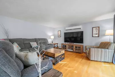 36 Sunrise Ave, Leominster, MA 01453 - Photo 4