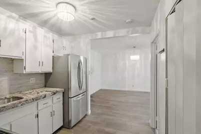 116 Boston Post Rd E #105, Marlborough, MA 01752 - Photo 6