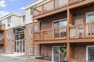 116 Boston Post Rd E, Marlborough, MA 01752 - Photo 16