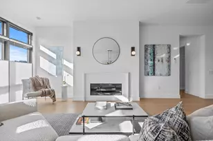 14 Green St, Brookline, MA 02446 - Photo 4