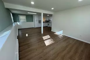 77 Cranston St, Westfield, MA 01085 - Photo 4