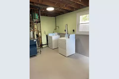 77 Cranston St #1, Westfield, MA 01085 - Photo 10