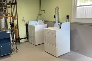 77 Cranston St, Westfield, MA 01085 - Photo 10