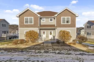 66 Oak St, Clinton, MA 01510 - Photo 1