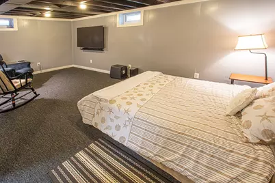 54 South Shore Drive, Springfield, MA 01118 - Photo 32