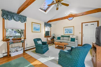 17 South St, Yarmouth, MA 02664 - Photo 6