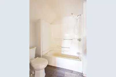 4 E Main St, West Brookfield, MA 01585 - Photo 28