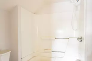 4 E Main St, West Brookfield, MA 01585 - Photo 28