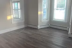 35 Winter St, Fitchburg, MA 01420 - Photo 24